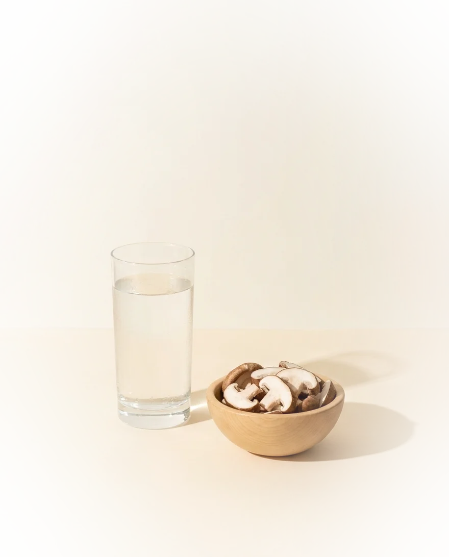 Glas water bij het ontbijt